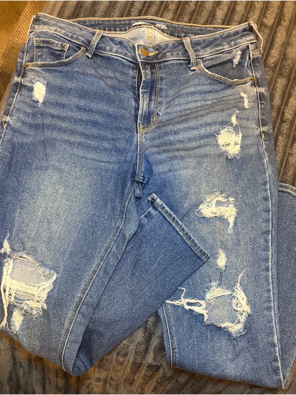 Old Navy Distressed Light Blue Skinny Jeans